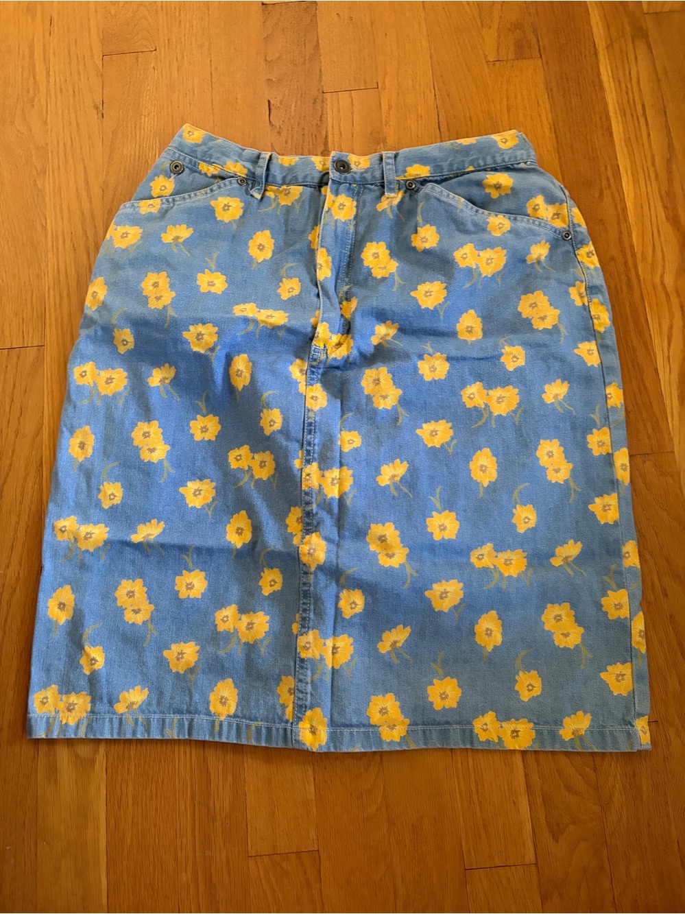 Liz Claiborne Lizwear Jean Skirt Yellow Flowers Size 12